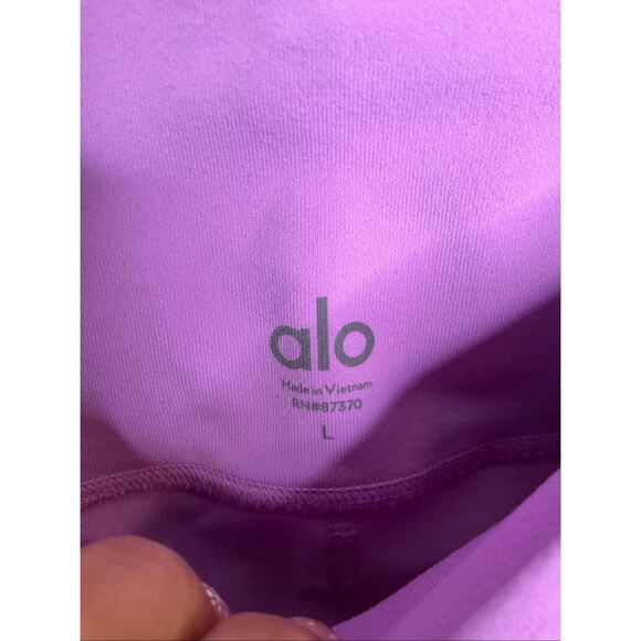 Alo Yoga High Waist Biker Shorts - Picture 5 of 5